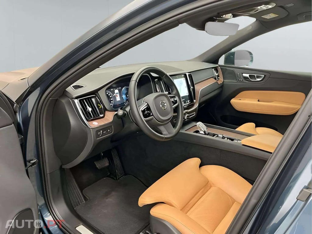 Volvo XC60 T8 AWD Recharge