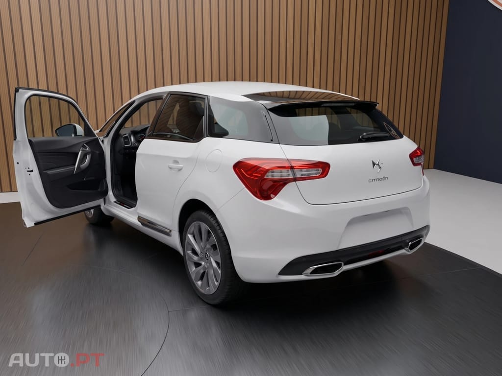 Citroen DS5 2.0 HDi Hybrid4 Sport Chic CMP6