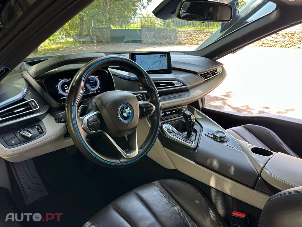 BMW i8 Standard 362cv