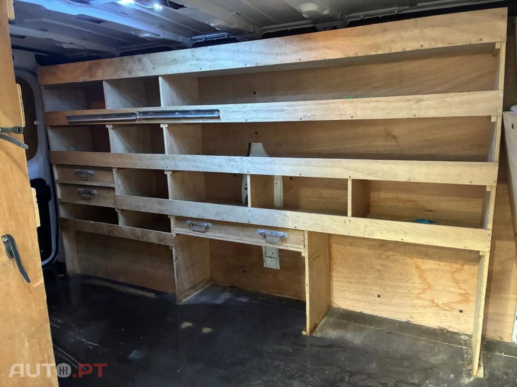 Renault Trafic 2.0 dCi L2H1 1.3T Grand Confort