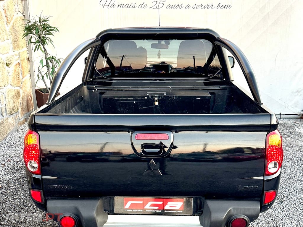 Mitsubishi L200 2.5 DI-D CS Baja HP 4WD
