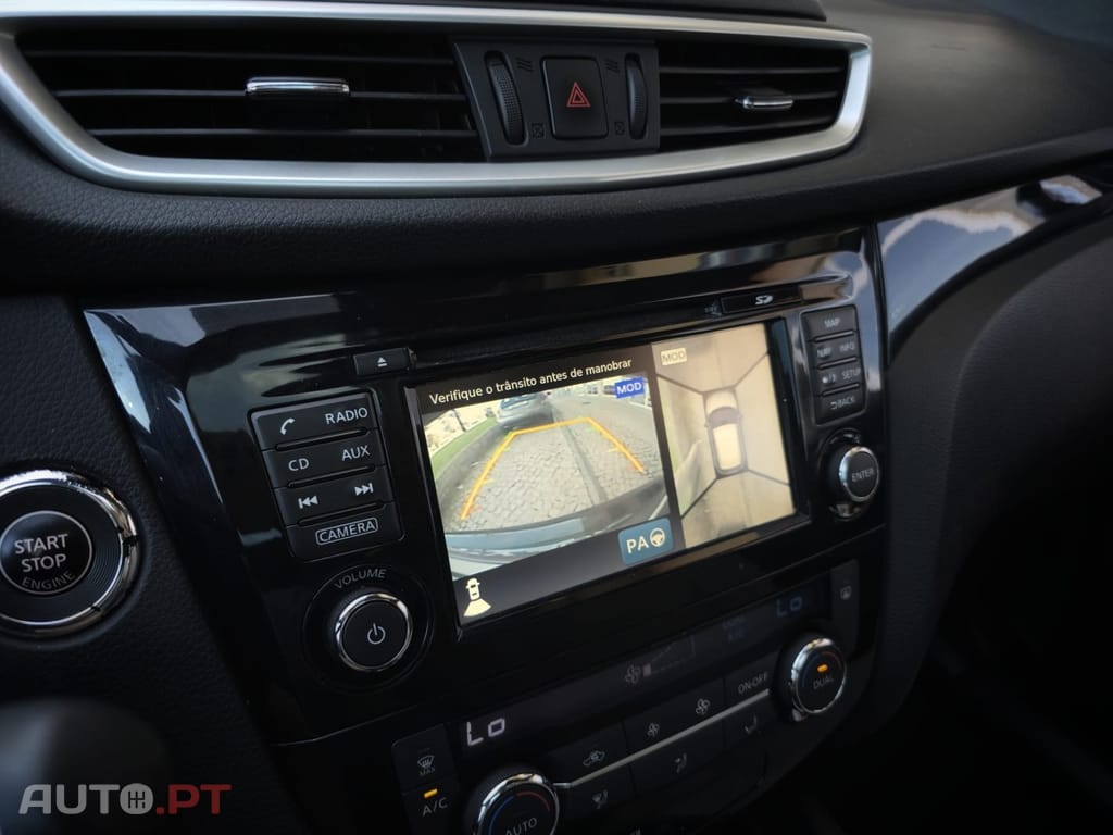Nissan Qashqai 1.6 dCi Tekna Premium 17 360 S&S