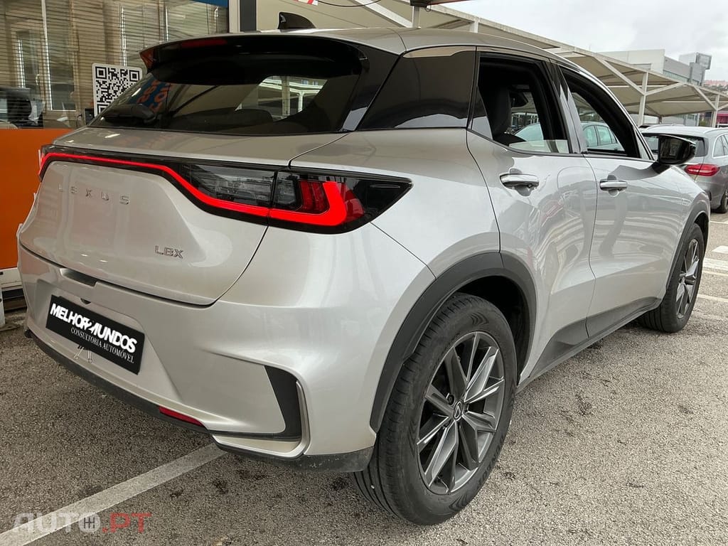 Lexus LBX 1.5 Hybrid Elegant