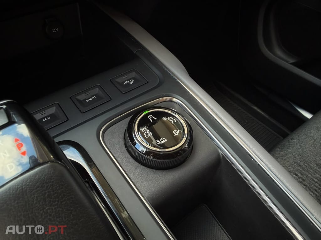 Citroën C5 Aircross 1.5 BlueHDi Shine Pack EAT8 — fotografia 16