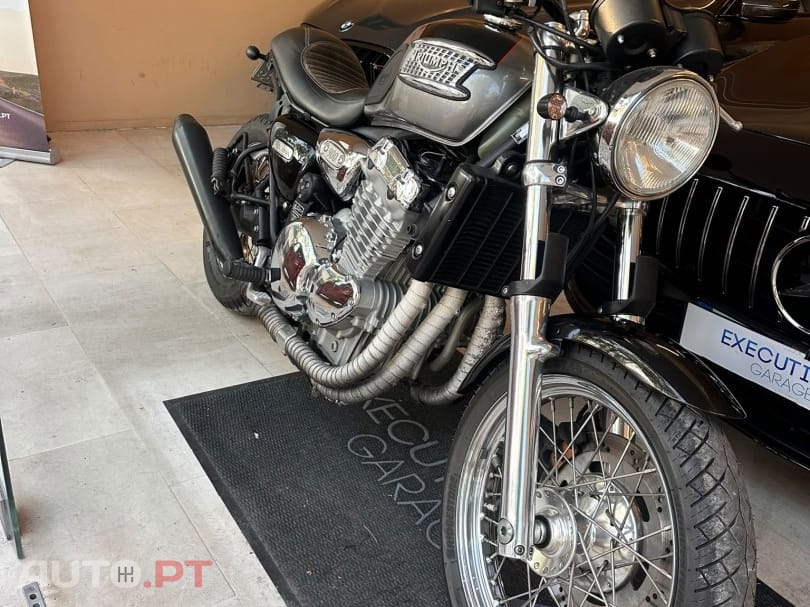 Triumph Thunderbird Thunderbird 900