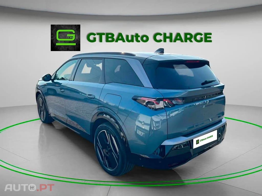 Peugeot E-5008 I.V.A DEDUTÍVEL GT