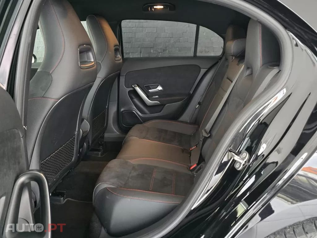 Mercedes-Benz A 250 AMG Line