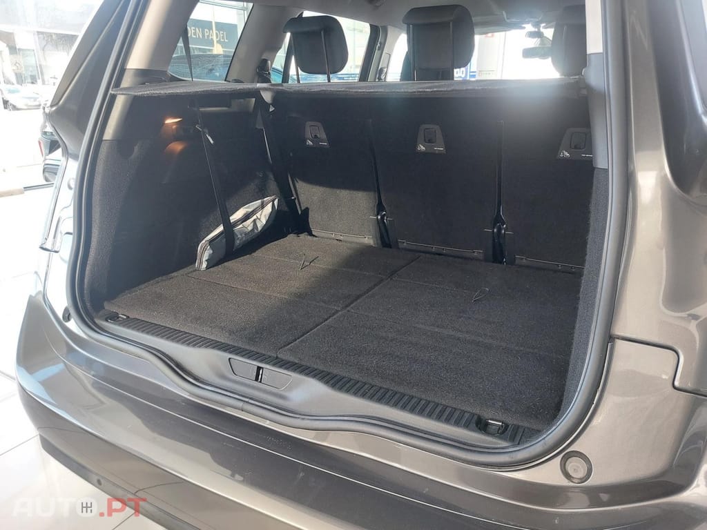 Citroën Grand C4 Spacetourer 1.2 PureTech Feel — fotografia 23