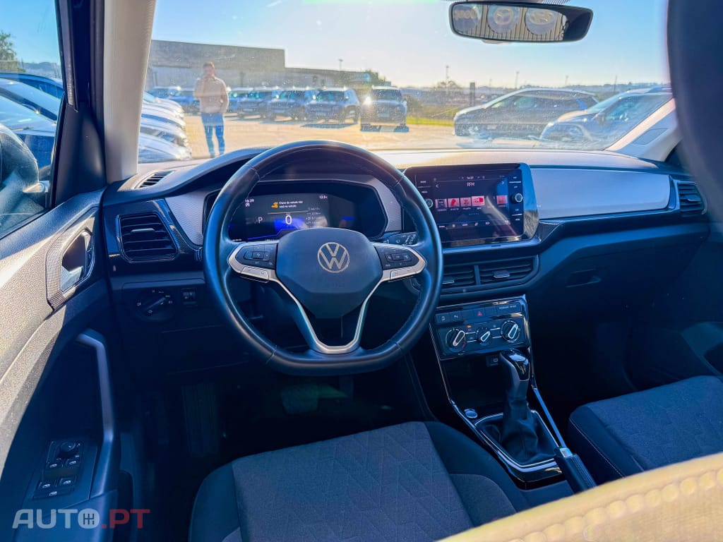 Volkswagen T-Cross 1.0 TSI Urban DSG