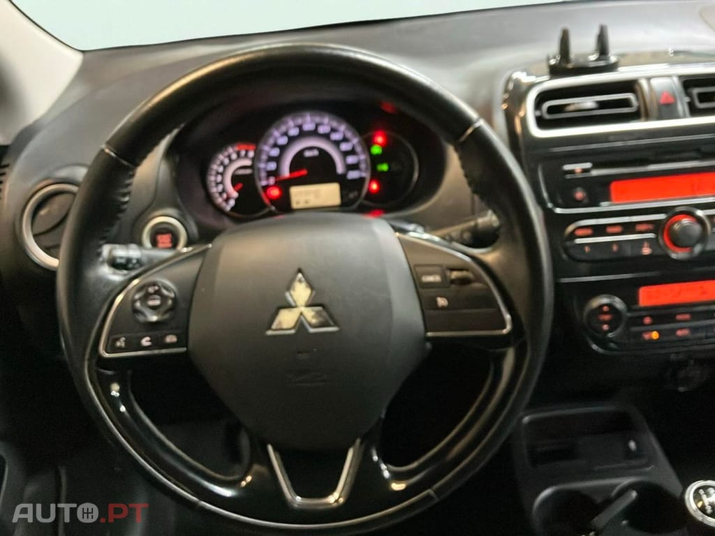 Mitsubishi Space Star 1.2 Intense