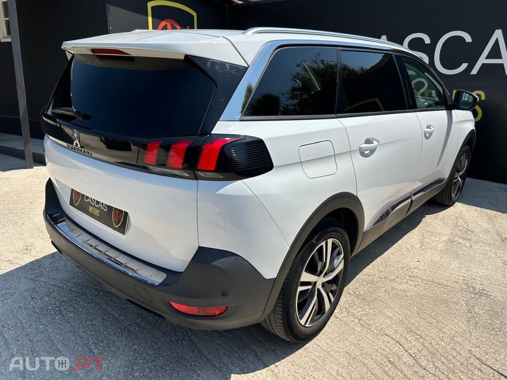 Peugeot 5008 1.5 BlueHDi Allure EAT8