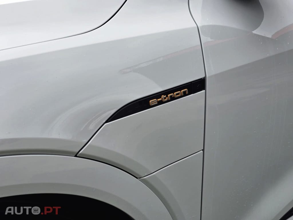 Audi E-Tron 55 quattro S line