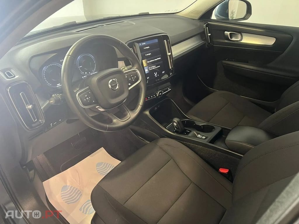 Volvo XC40 1.5 T4 PHEV Inscription Expression