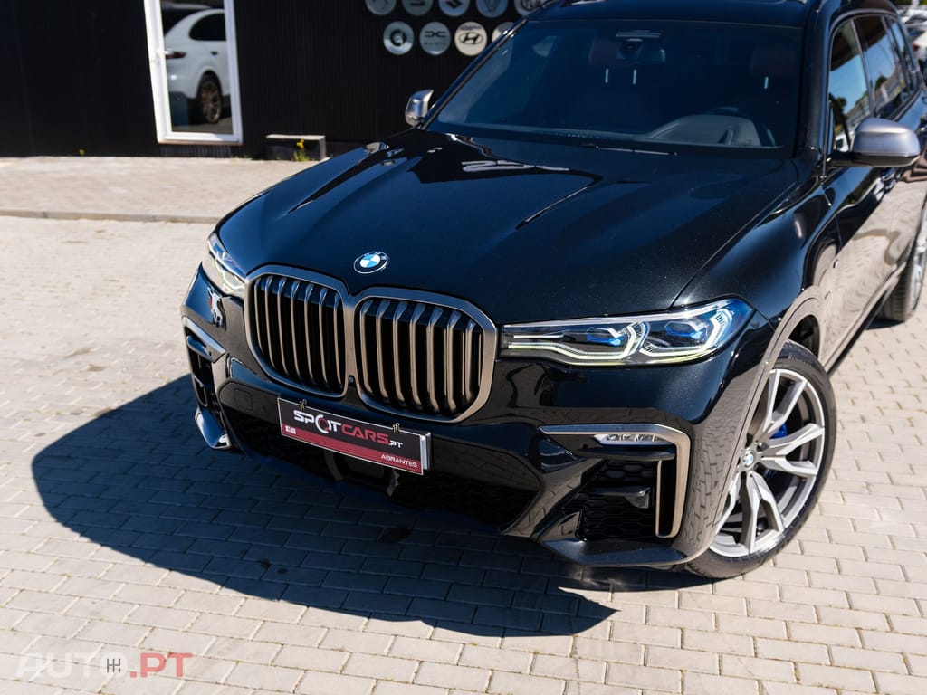 BMW X7 M50d