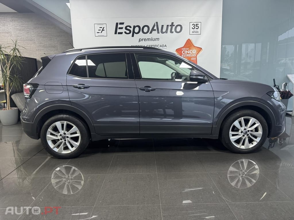 Volkswagen T-Cross 1.0 TSI Urban DSG