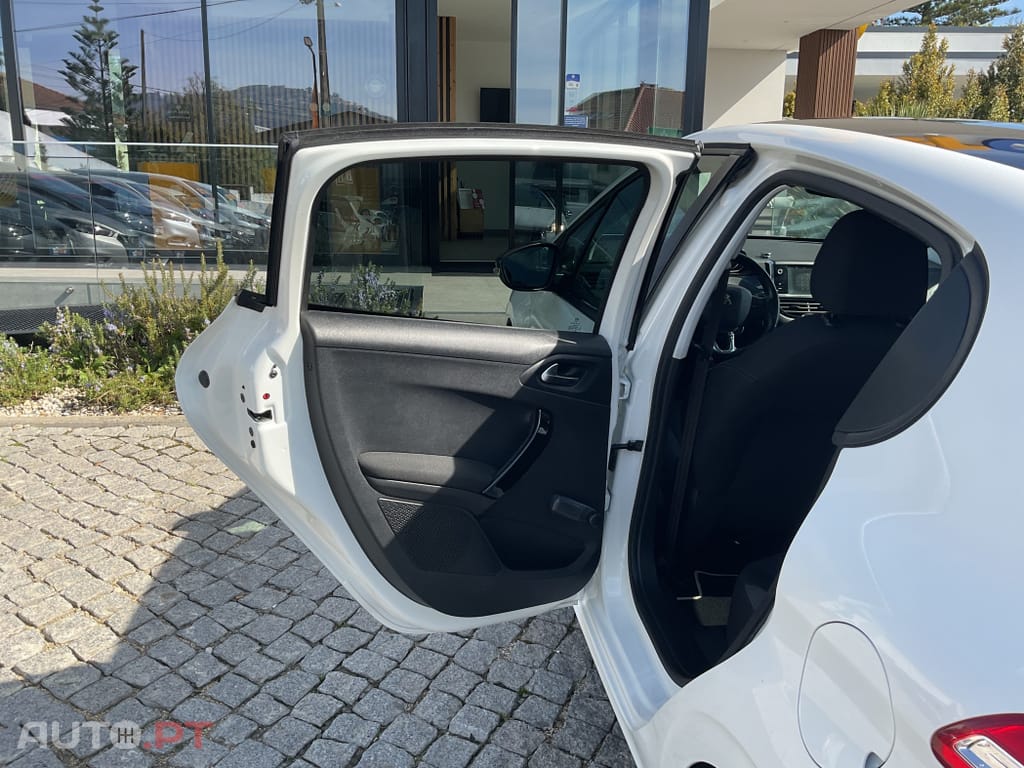 Peugeot 208 1.4 HDi Access