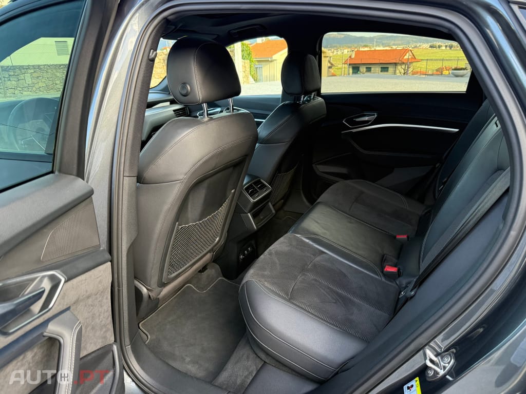 Audi E-Tron 55 quattro S line