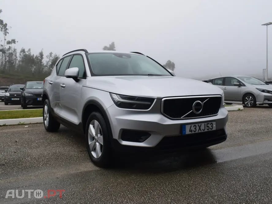 Volvo XC40 2.0 D3 Momentum