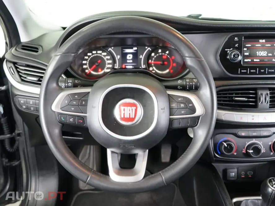 Fiat Tipo 1.3 M-Jet Lounge