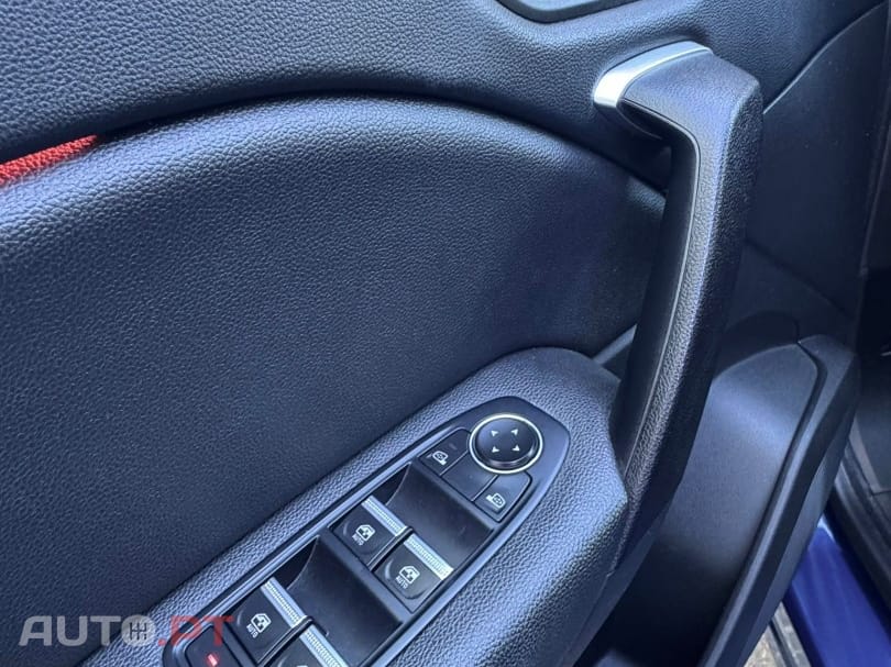 Renault Captur 1.0 TCe Intens