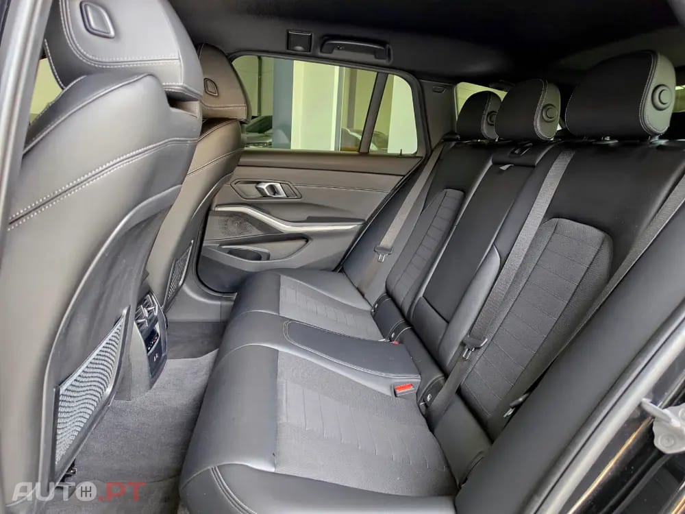 BMW 320 e Line Sport Auto