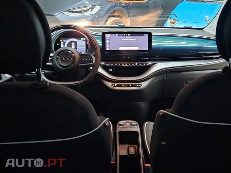 Fiat 500e 42 kWh Icon