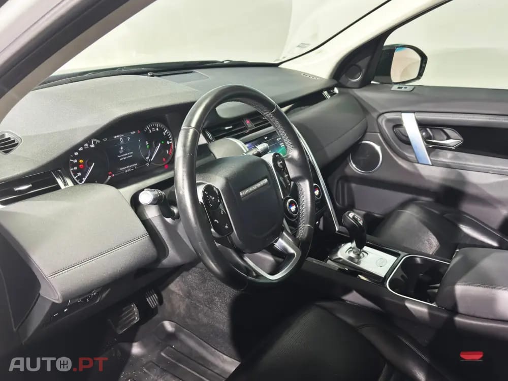 Land Rover Discovery Sport 1.5 I3 P300e AWD R-Dynamic SE