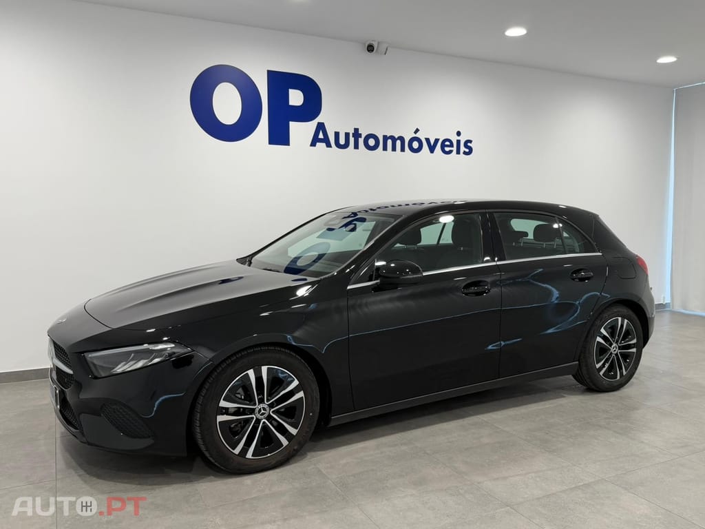 Mercedes-Benz A 200 Outro