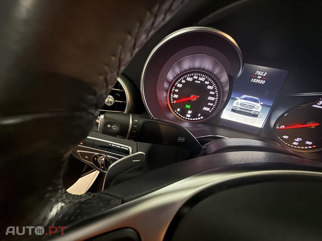 Mercedes-Benz C 220 (BlueTEC) d 7G-TRONIC AMG Line