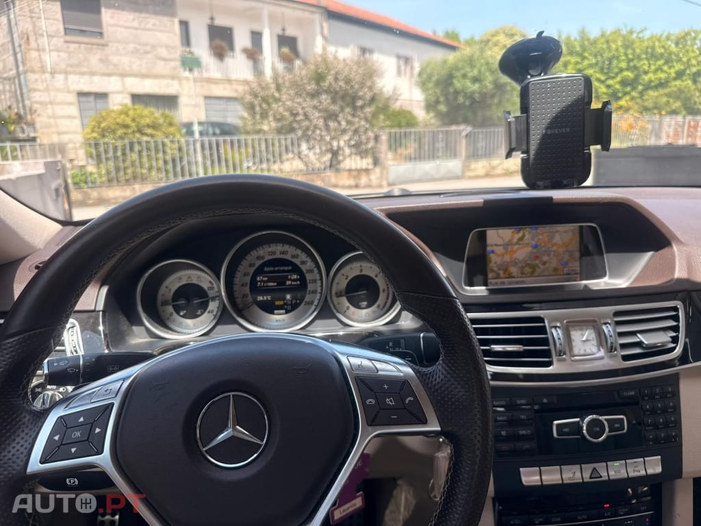 Mercedes-Benz E 250 CDi Avantgarde Auto