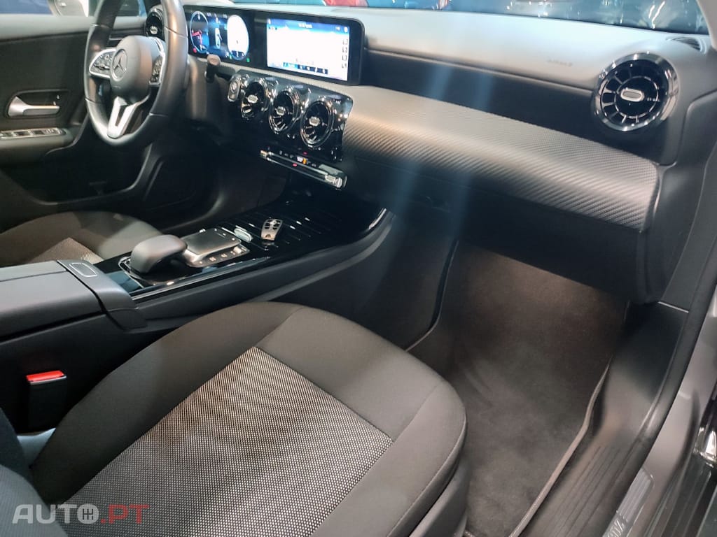 Mercedes-Benz A 180 Business Solution