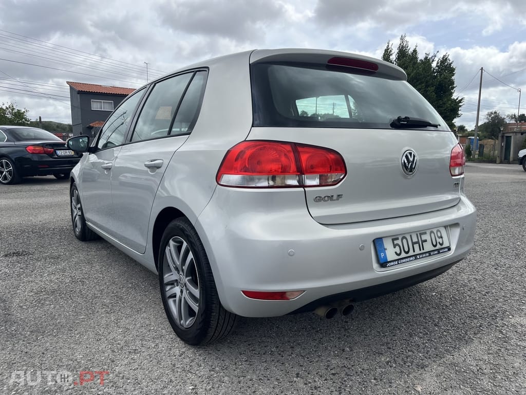 Volkswagen Golf 2.0 TDi Confortline