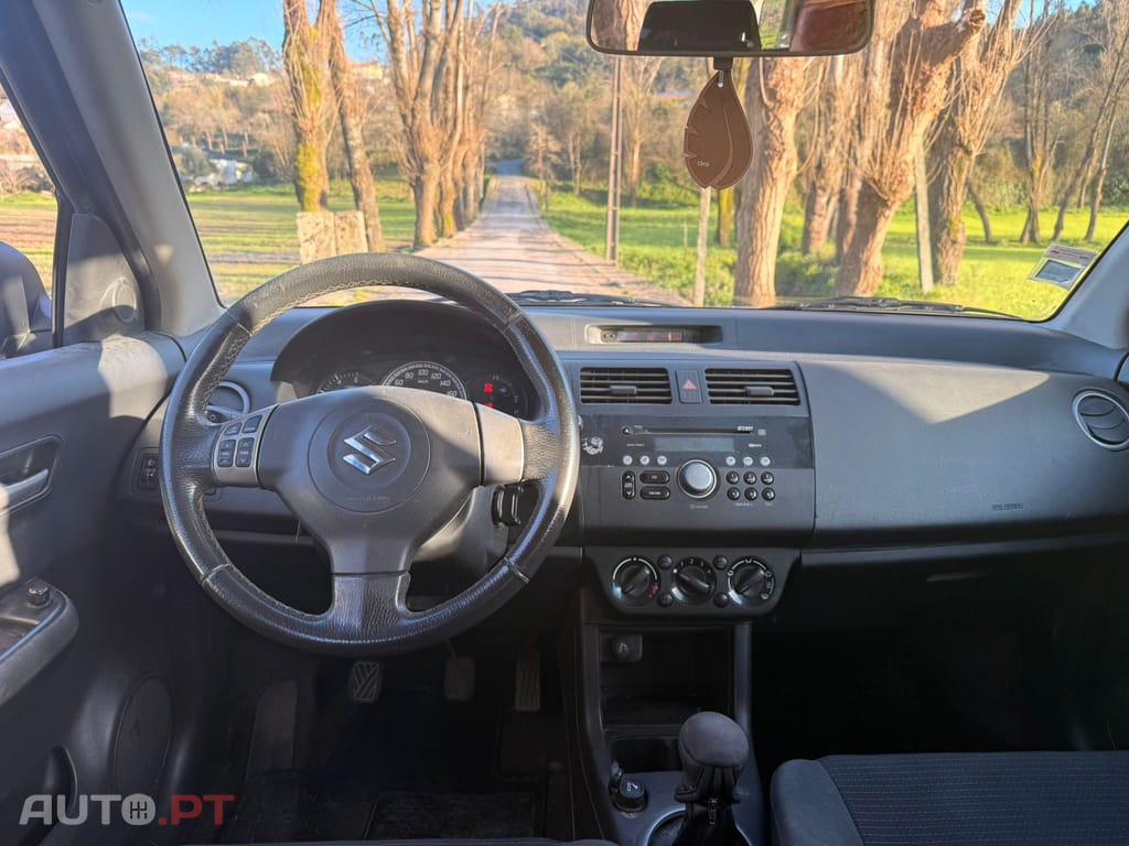 Suzuki Swift 1.3 DDiS GL