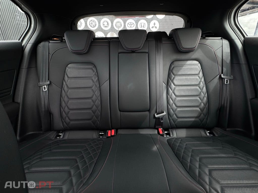 Ford Focus 1.0 EcoBoost MHEV ST-Line X Aut.