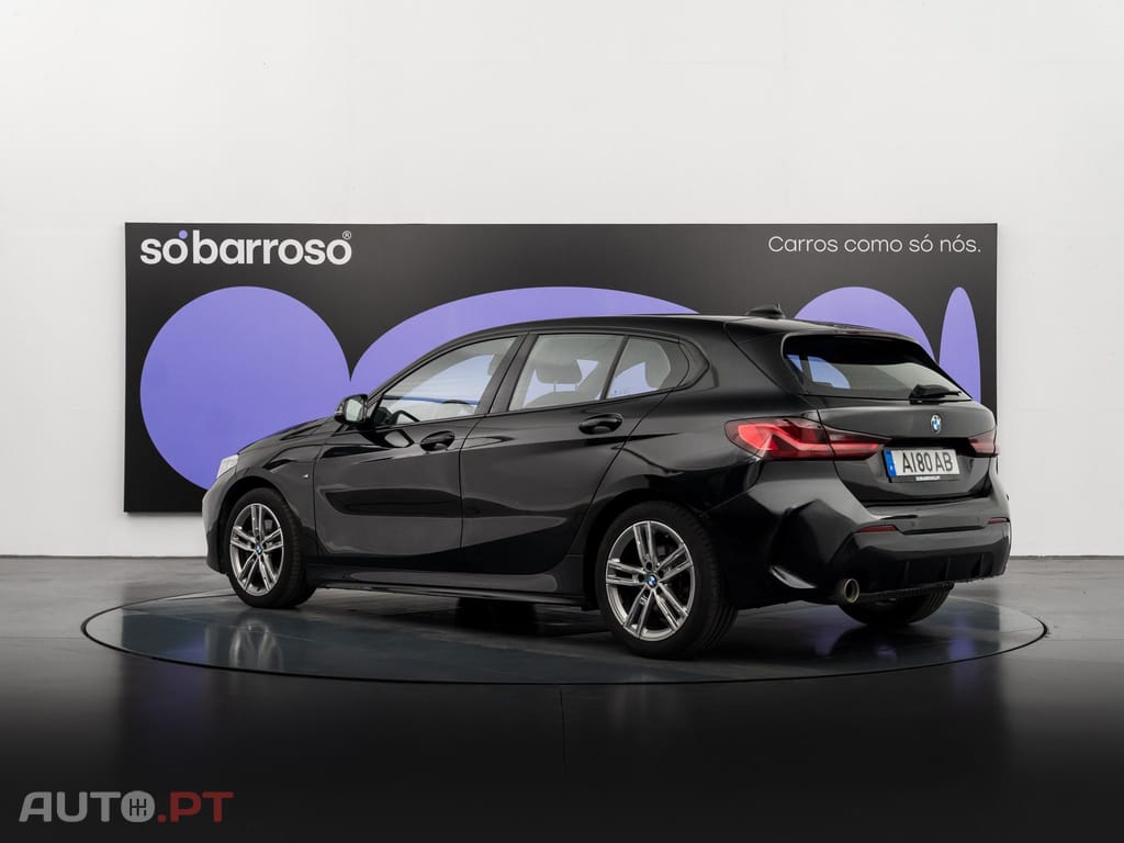 BMW 118 i Pack Desportivo M Auto