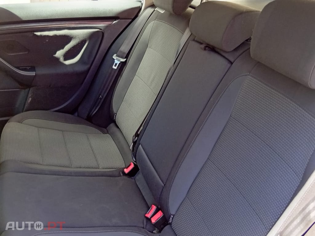 Volkswagen Golf Variant VI Variant Diesel 1.6 TDi Confortline
