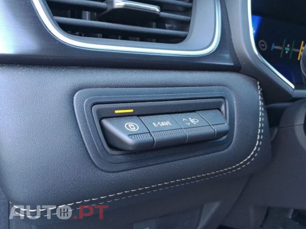 Renault Symbioz E-Tech full hybrid 145 cv iconic