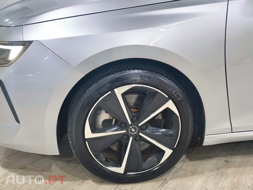 Opel Astra 1.6 T PHEV Elegance