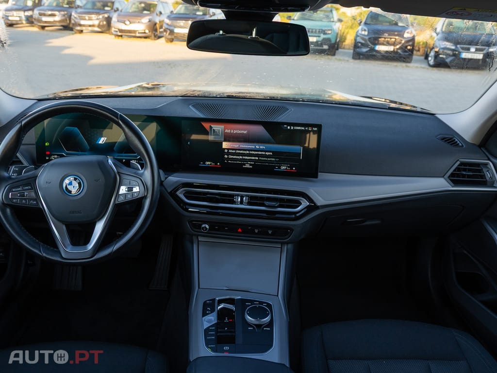 BMW 320 e Auto