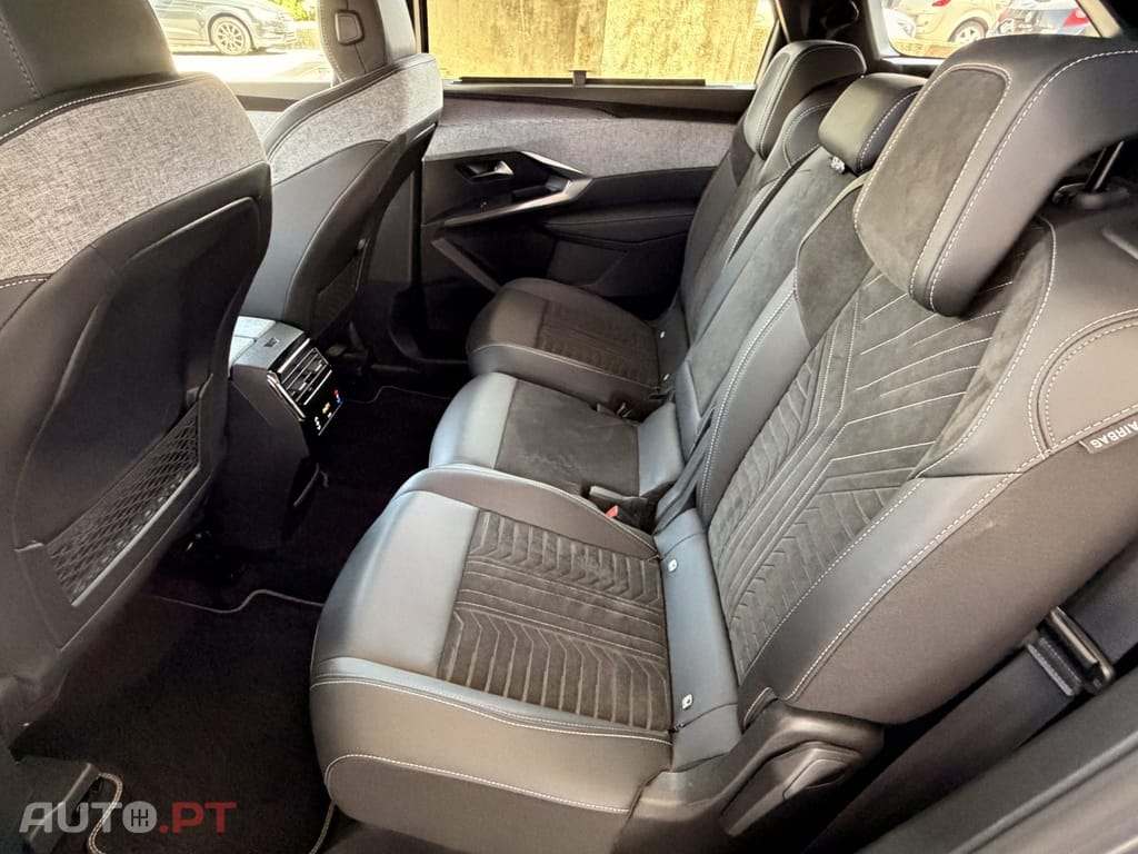 Peugeot 5008 1.2 Hybrid GT e-DCS6