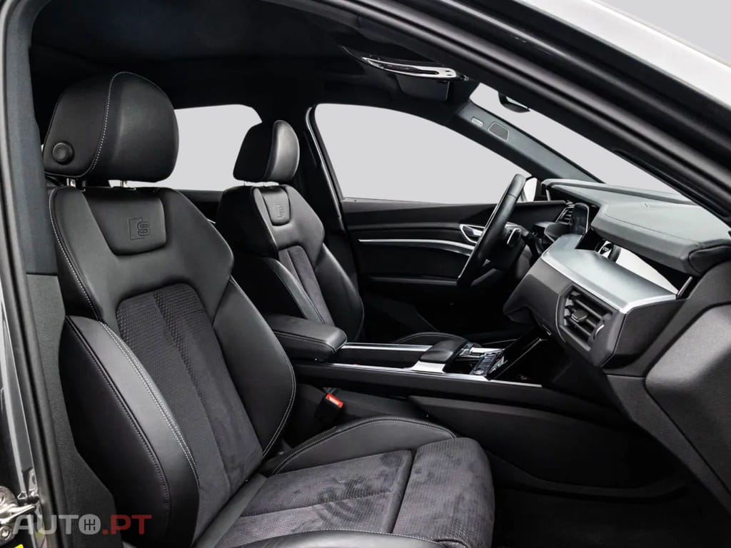 Audi E-Tron S BLACK I.V.A DEDUTIVEL 