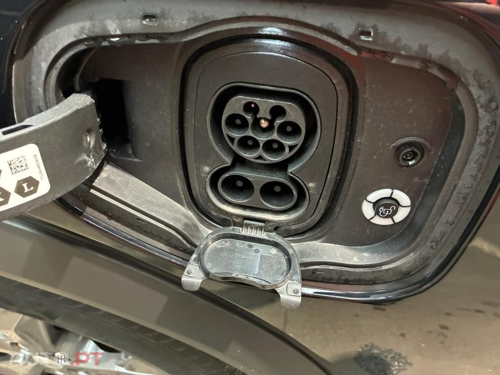 Ford Mustang Mach-E Standard Range