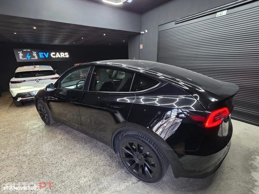 Tesla Model Y Long Range Dual Motor AWD