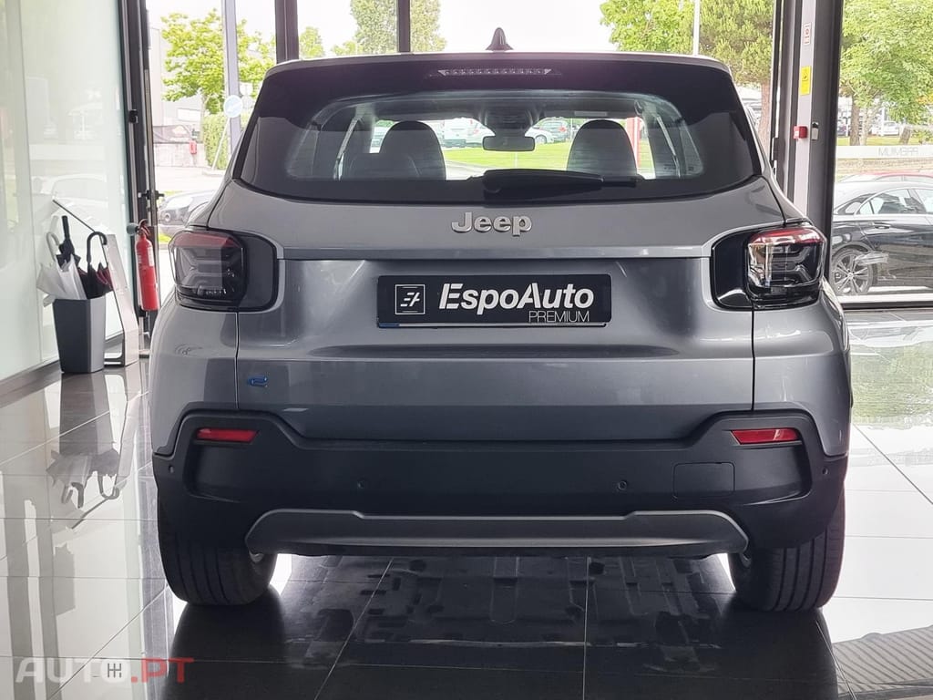 Jeep Avenger 54 kWh Longitude