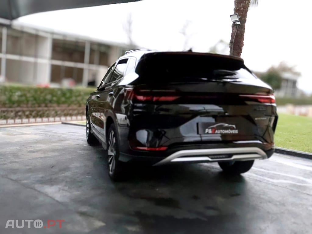 BYD Seal U 87 kWh Design