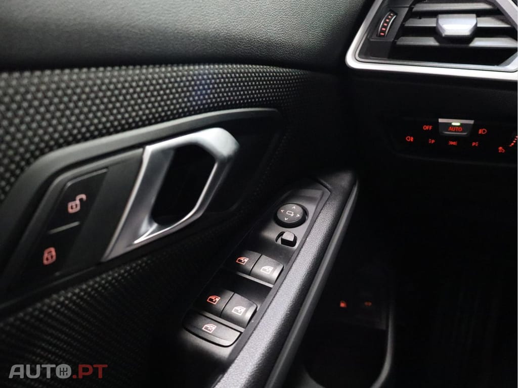 BMW 330 e Corporate Edition Auto