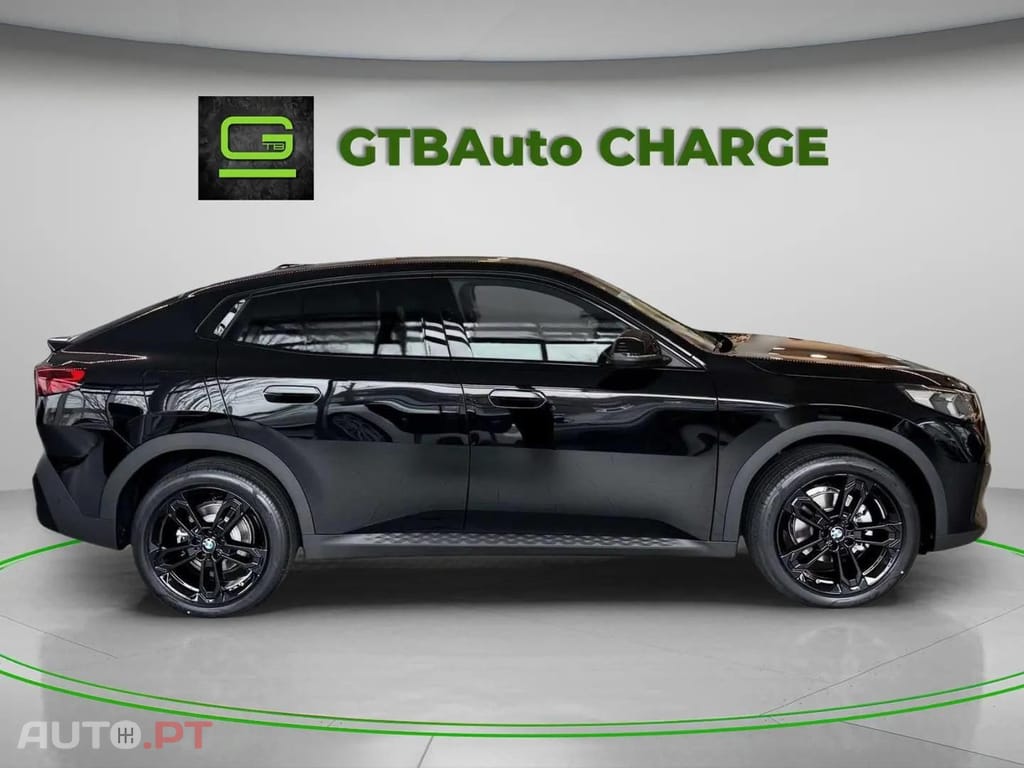 BMW iX2 eDrive20 