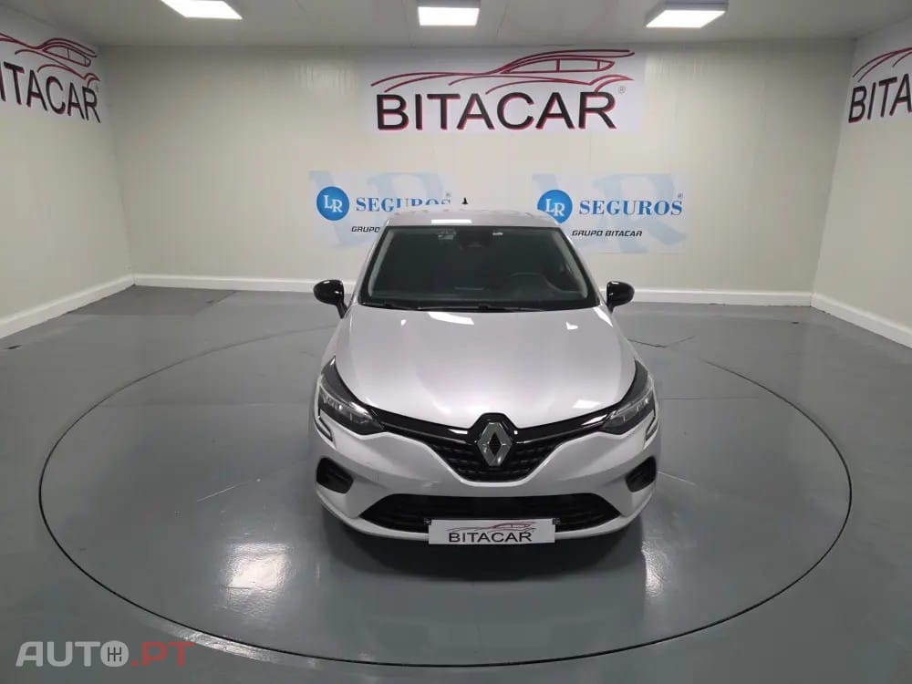 Renault Clio 1.0 TCe Evolution — fotografia 9