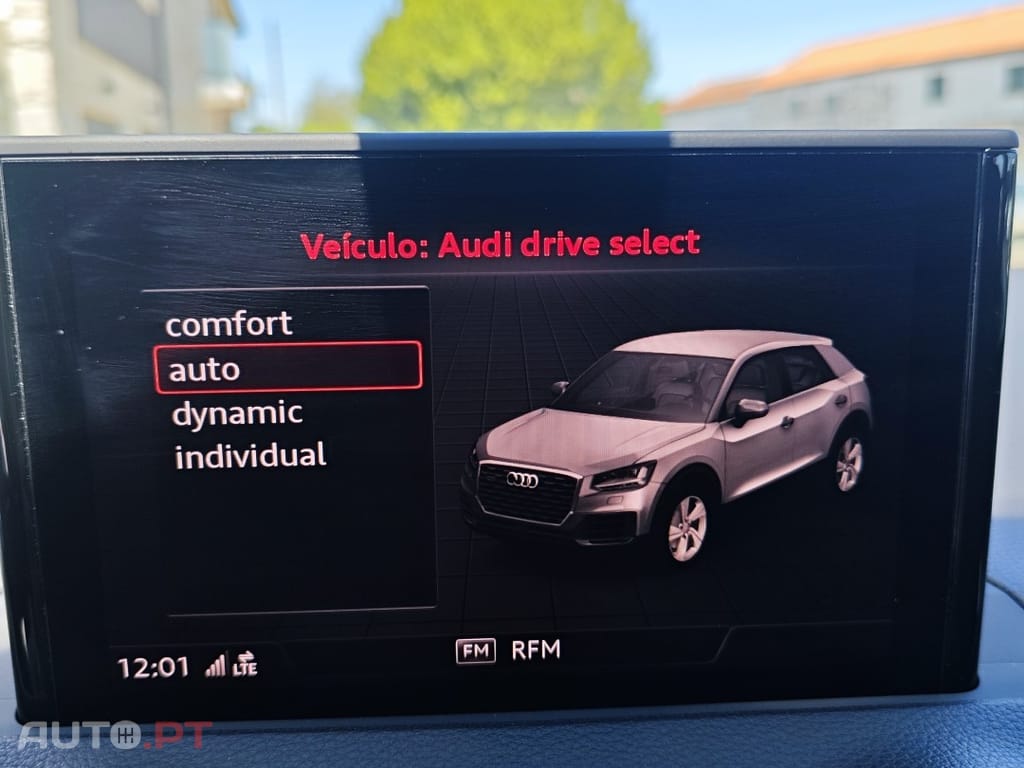 Audi Q2 1.0 TFSI Design