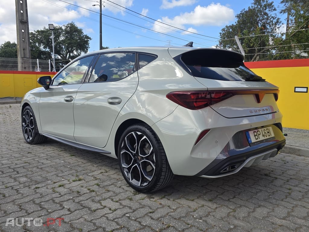 Cupra Leon 1.5 eTSI MID DSG